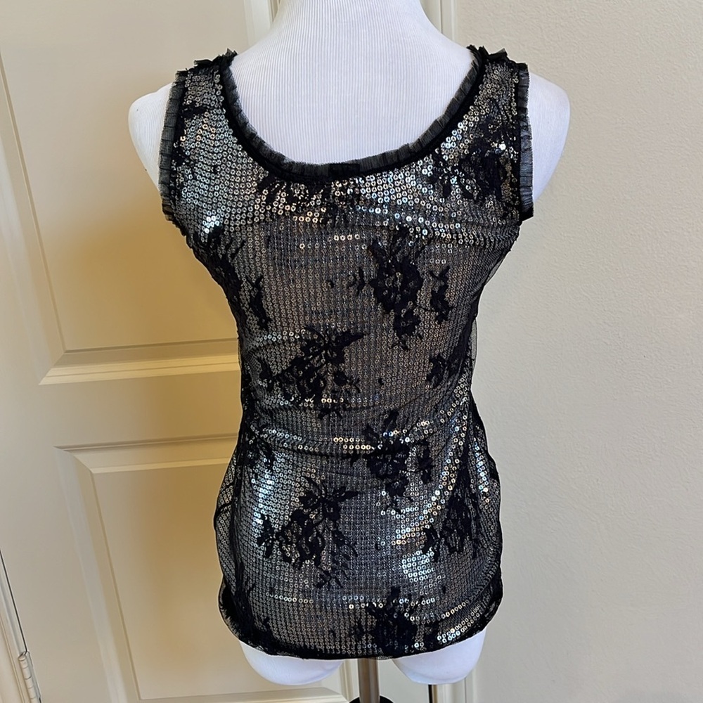 NWOT White House Black Market tank - Picture 3 of 11